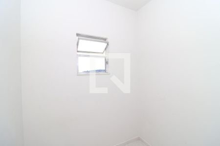 Quarto 2 de apartamento para alugar com 2 quartos, 50m² em Jardim Guanabara, Rio de Janeiro