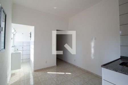 Sala de kitnet/studio para alugar com 1 quarto, 28m² em Jardim Vergueiro, Sorocaba