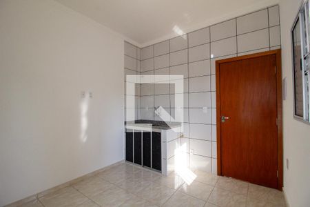 Sala de kitnet/studio para alugar com 1 quarto, 28m² em Jardim Vergueiro, Sorocaba