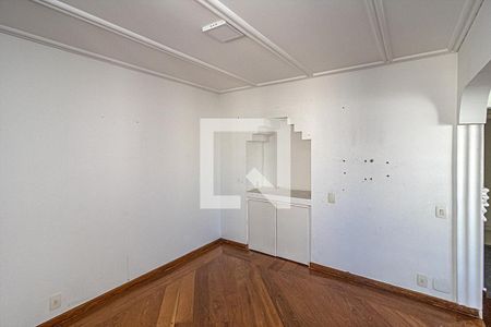 Sala  de apartamento à venda com 3 quartos, 177m² em Paraíso, São Paulo