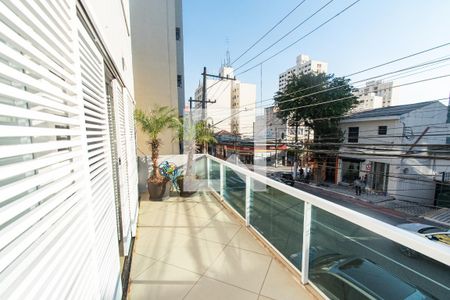 Varanda da sala de casa à venda com 3 quartos, 440m² em Cambuci, São Paulo