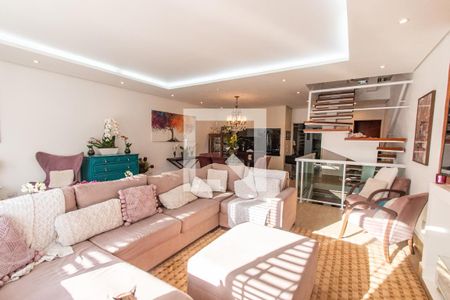 Sala de casa à venda com 3 quartos, 440m² em Cambuci, São Paulo