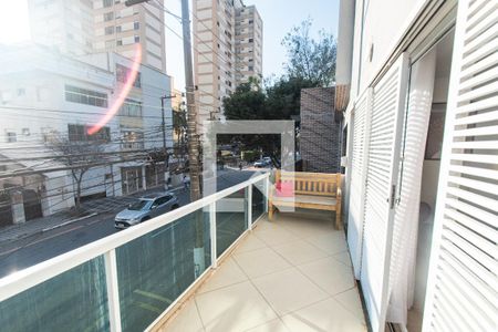 Varanda da sala de casa à venda com 3 quartos, 440m² em Cambuci, São Paulo