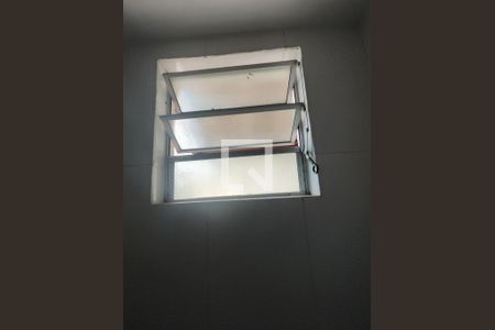 Banheiro da Suíte 2 de apartamento à venda com 2 quartos, 82m² em Morro do Confisco, Contagem