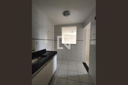 Cozinha de apartamento à venda com 2 quartos, 82m² em Morro do Confisco, Contagem