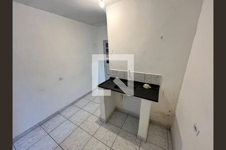 Sala/Cozinha de casa para alugar com 1 quarto, 35m² em Vila Renato, São Paulo