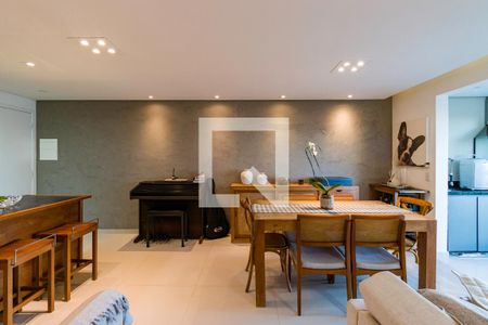 Sala de apartamento à venda com 2 quartos, 70m² em Jardim Parque Morumbi, São Paulo