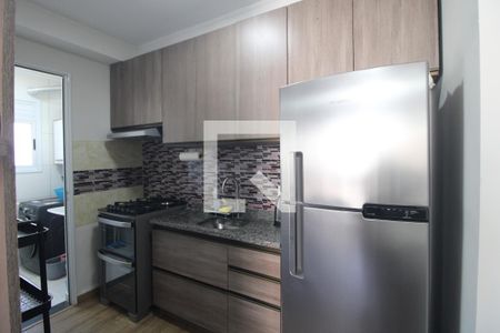 Cozinha de apartamento à venda com 2 quartos, 51m² em Vila Sofia, São Paulo