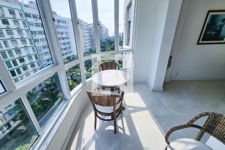 Sala de apartamento à venda com 3 quartos, 184m² em Flamengo, Rio de Janeiro