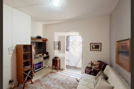 Sala de casa à venda com 2 quartos, 80m² em Santa Efigênia, Belo Horizonte