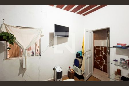Quarto 2 de casa à venda com 2 quartos, 80m² em Santa Efigênia, Belo Horizonte