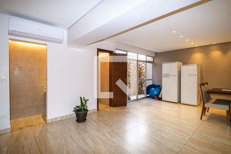 Sala 2 de apartamento à venda com 4 quartos, 300m² em Serra, Belo Horizonte