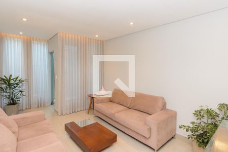 Sala de Estar de casa à venda com 3 quartos, 180m² em Casa, Contagem