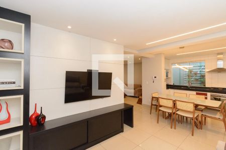 Sala de TV e Jantar de casa à venda com 3 quartos, 180m² em Casa, Contagem