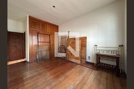 Casa à venda com 3 quartos, 360m² em Indaiá, Belo Horizonte