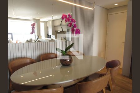 Sala de apartamento à venda com 2 quartos, 61m² em Km 18, Osasco