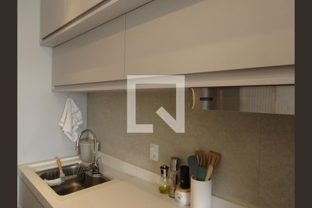 Cozinha de apartamento à venda com 2 quartos, 61m² em Km 18, Osasco