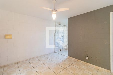 Sala de apartamento para alugar com 2 quartos, 40m² em Partenon, Porto Alegre