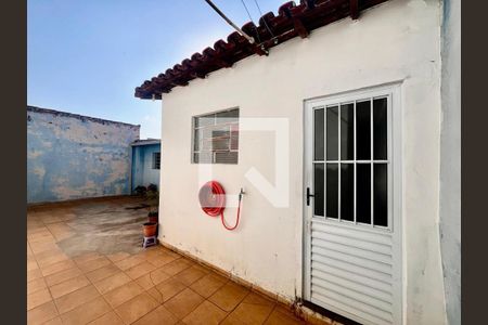 Quintal de casa à venda com 3 quartos, 200m² em Jardim Conceição, Campinas