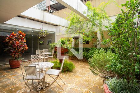 Área comum - Jardim de apartamento para alugar com 1 quarto, 36m² em Consolação, São Paulo