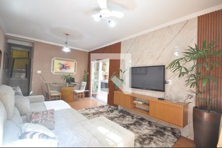 Sala  de casa para alugar com 7 quartos, 200m² em Vila Guilherme, São Paulo