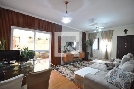 Sala  de casa para alugar com 7 quartos, 200m² em Vila Guilherme, São Paulo