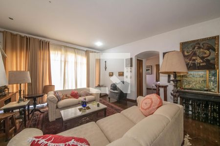 Sala de casa à venda com 4 quartos, 400m² em Jardim da Saúde, São Paulo