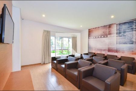 Apartamento à venda com 3 quartos, 108m² em Vila Gumercindo, São Paulo