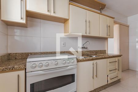 Cozinha de apartamento à venda com 3 quartos, 100m² em Mont’serrat, Porto Alegre