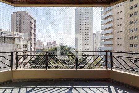 Sacada de apartamento à venda com 4 quartos, 482m² em Morumbi, São Paulo