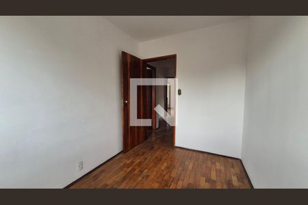 Quarto de casa para alugar com 3 quartos, 249m² em Vila Scarpelli, Santo André