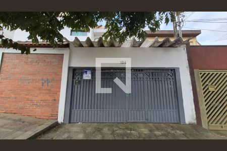 Fachada de casa para alugar com 3 quartos, 249m² em Vila Scarpelli, Santo André