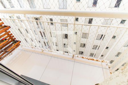 Sacada de apartamento à venda com 3 quartos, 65m² em Itaquera, São Paulo