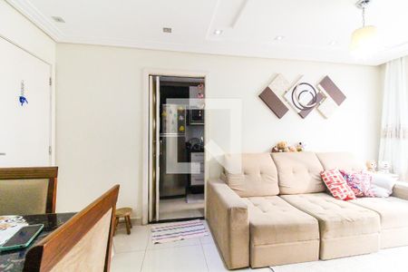 Sala de apartamento à venda com 3 quartos, 65m² em Itaquera, São Paulo