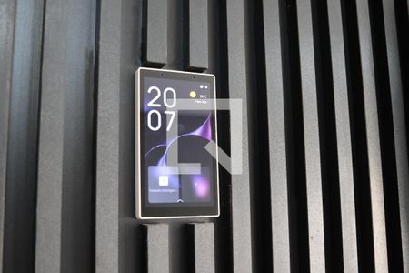 Detalhe Sala de apartamento à venda com 2 quartos, 68m² em Alphaville Industrial, Barueri