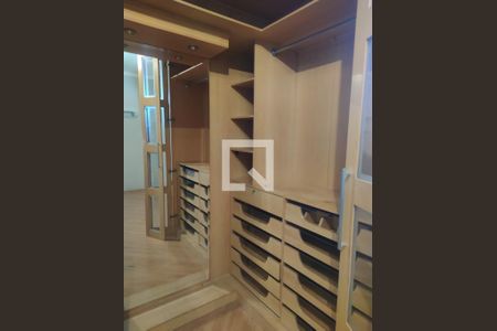 Casa à venda com 3 quartos, 155m² em Parque das Nações, Santo André