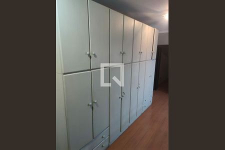 Casa à venda com 3 quartos, 155m² em Parque das Nações, Santo André