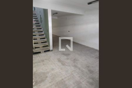 Casa à venda com 3 quartos, 155m² em Parque das Nações, Santo André