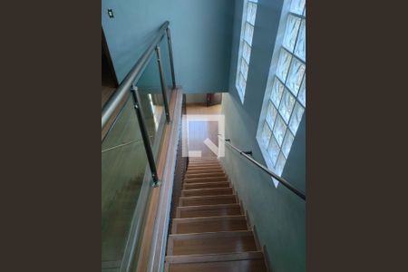 Casa à venda com 3 quartos, 155m² em Parque das Nações, Santo André
