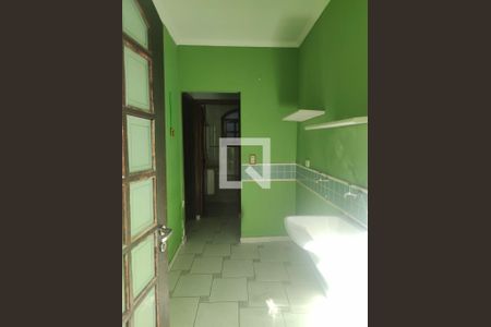 Casa à venda com 3 quartos, 155m² em Parque das Nações, Santo André