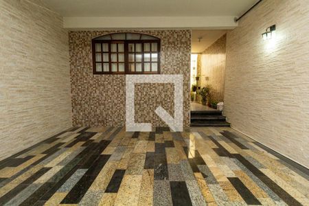 Garagem de casa para alugar com 4 quartos, 229m² em Jardim Coimbra, São Paulo