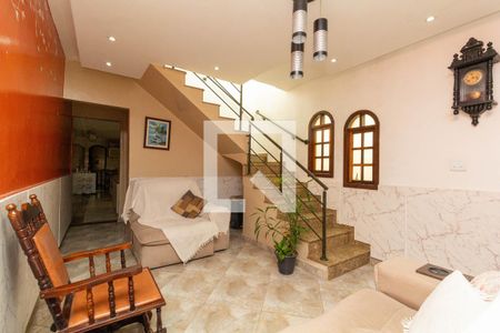 Casa para alugar com 4 quartos, 229m² em Jardim Coimbra, São Paulo