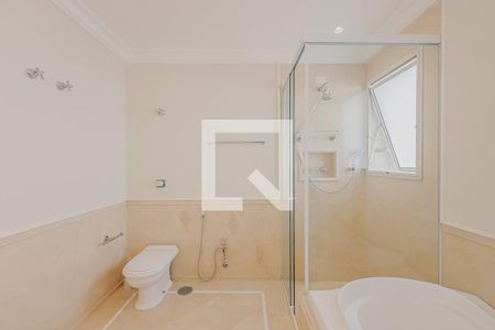 Banheiro da Suíte 3 de apartamento à venda com 3 quartos, 278m² em Jardim Europa, São Paulo