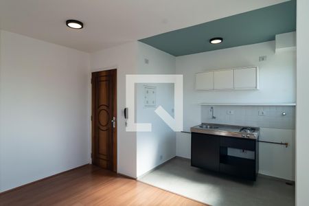 Sala/Cozinha de apartamento à venda com 1 quarto, 32m² em Consolação, São Paulo