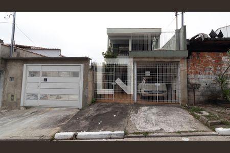 Fachada de casa para alugar com 4 quartos, 210m² em Vila Londrina, São Paulo