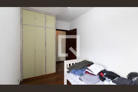 Quarto de casa à venda com 4 quartos, 210m² em Vila Londrina, São Paulo