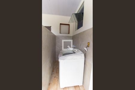 Área de Serviço de kitnet/studio para alugar com 1 quarto, 24m² em Piratininga, Niterói