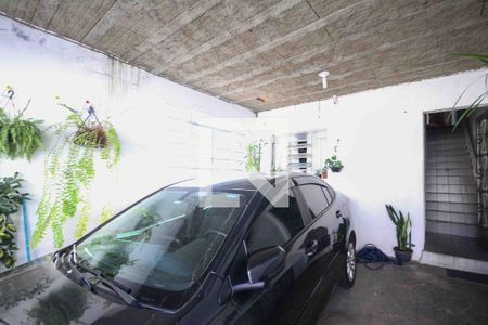 Garagem de casa para alugar com 4 quartos, 190m² em Vila Ema, São Paulo
