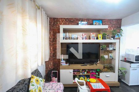 Sala de casa para alugar com 4 quartos, 190m² em Vila Ema, São Paulo