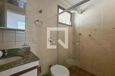 Banheiro Social de apartamento para alugar com 3 quartos, 103m² em Vila Julia, Guarujá